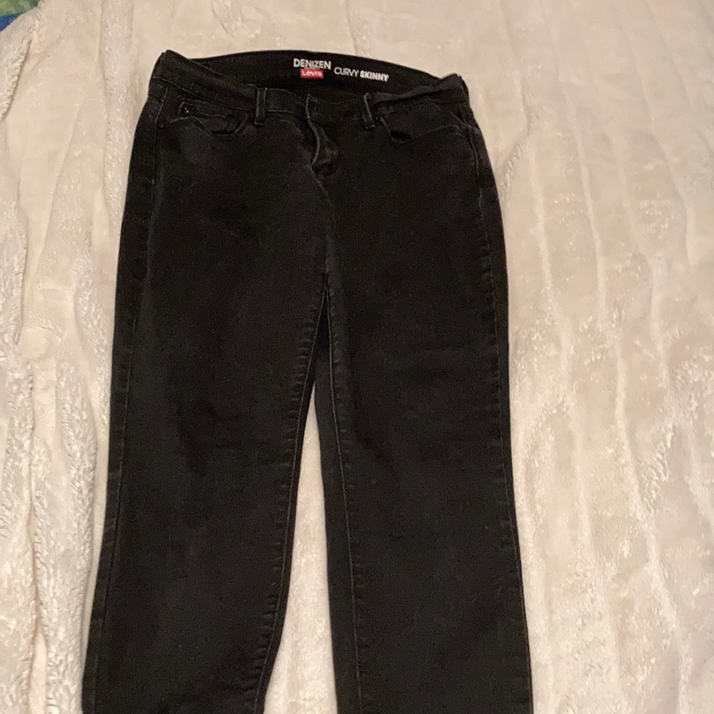 Levi’s black jean